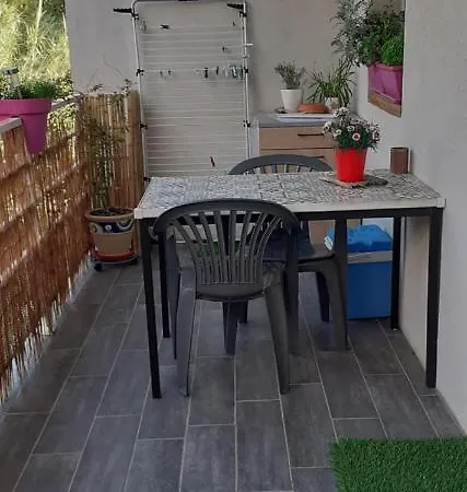 Apartment Les Romarins Climatise La Seyne-sur-Mer